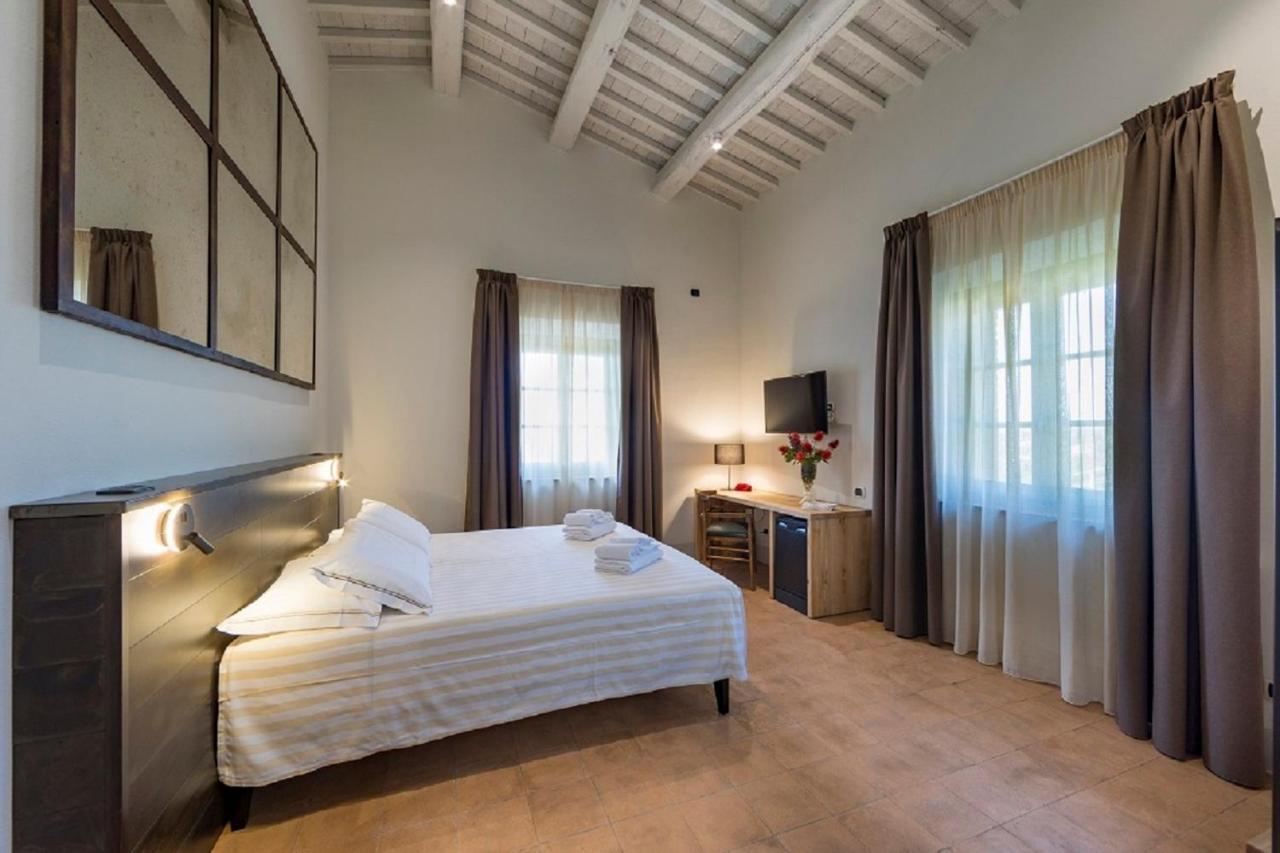 Agriturismo Podere L'Aione Скансано Экстерьер фото